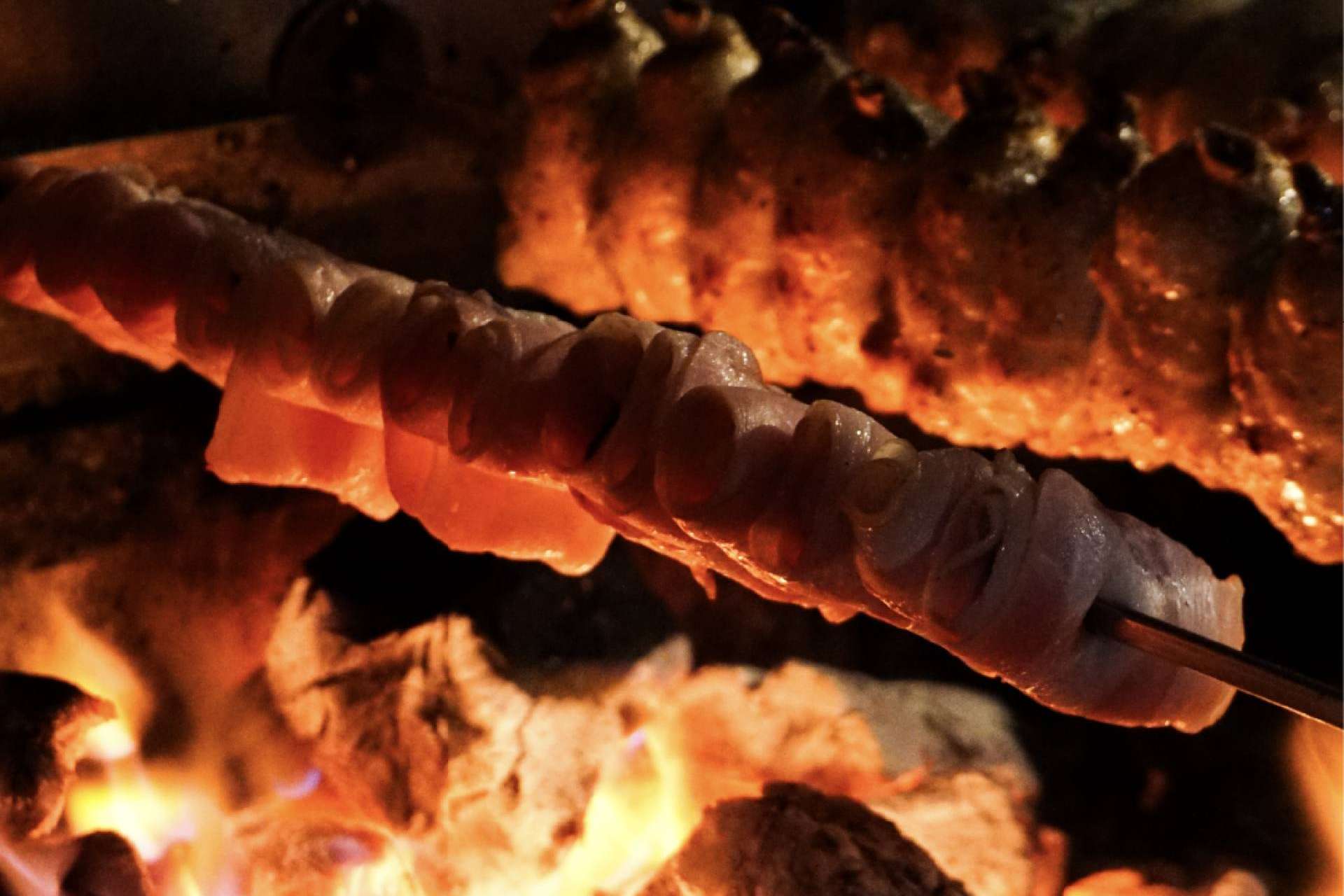 Carnes y tradición brasileña en Madrid con el rodizio ilimitado de Los Espetinhos