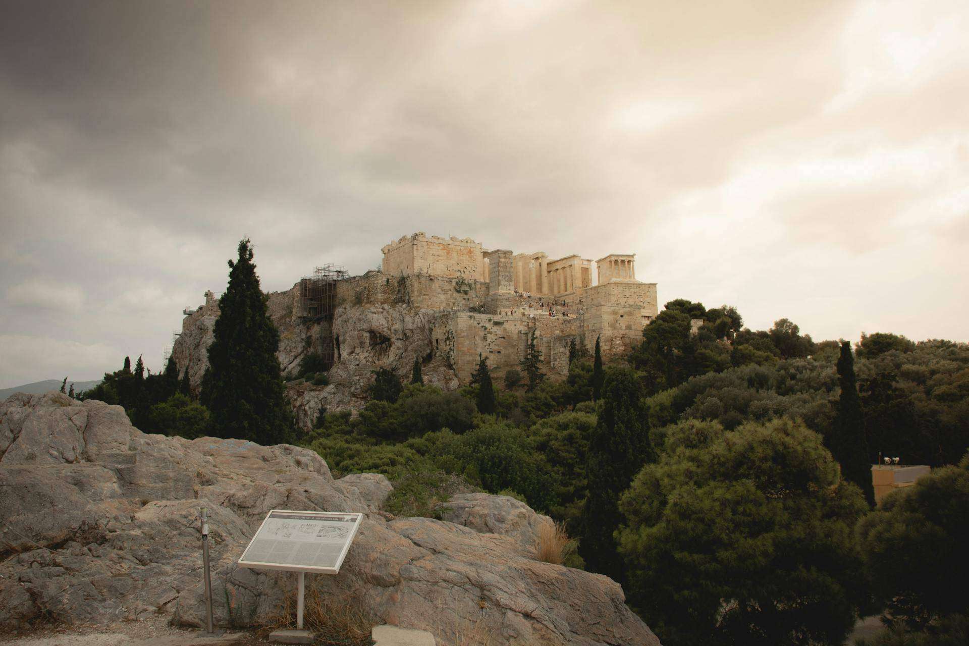 Descubrir Atenas a través de la filosofía, un tour por los grandes pensadores griegos