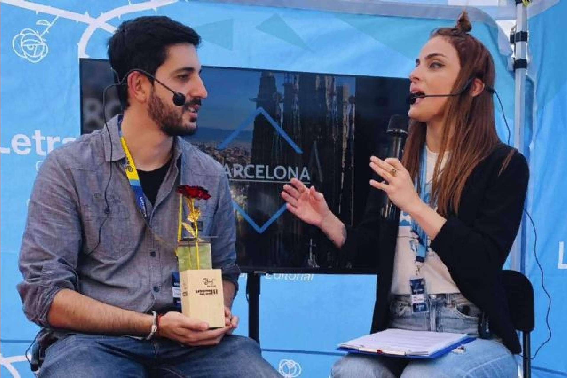Letrame celebra Sant Jordi con firma de autores y recoge opiniones de lectores sobre sus publicaciones
