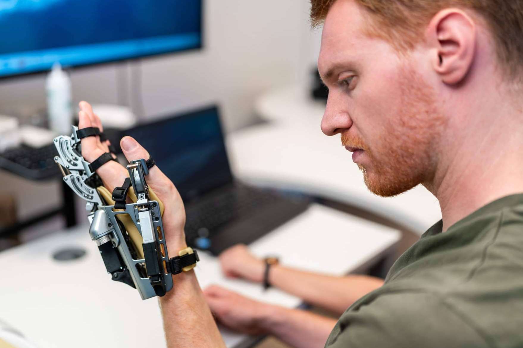 Gogoa y MOVEX Clinics incorporan IA‑REHAB para transformar la neurorrehabilitación robótica en España