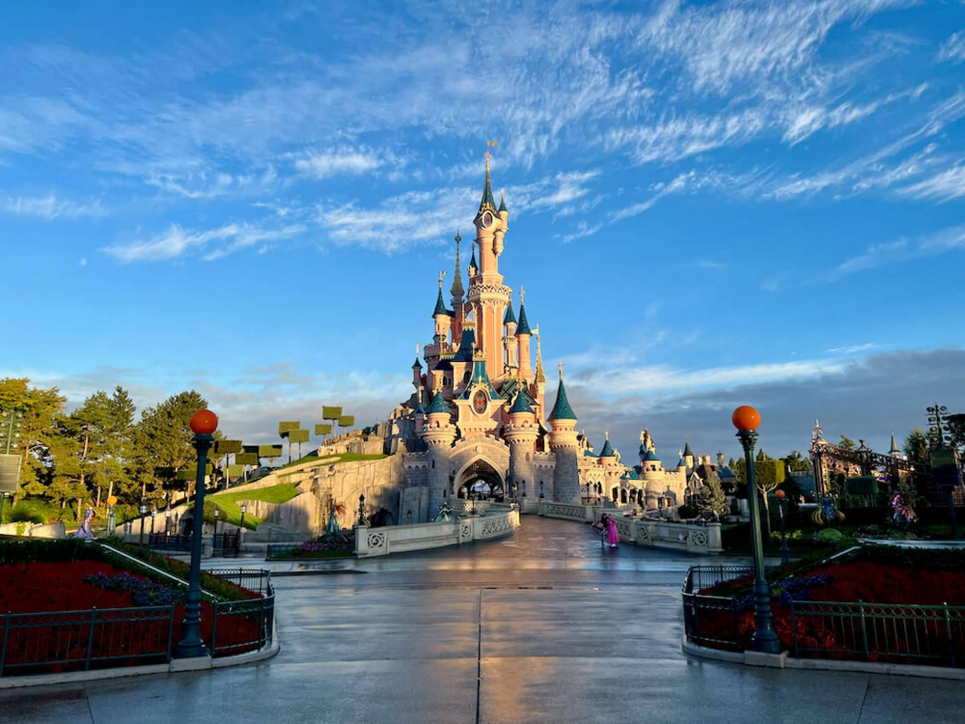 Consejos para visitar atracciones sin perder tiempo en Disneyland Paris, por ParqueTemático.net