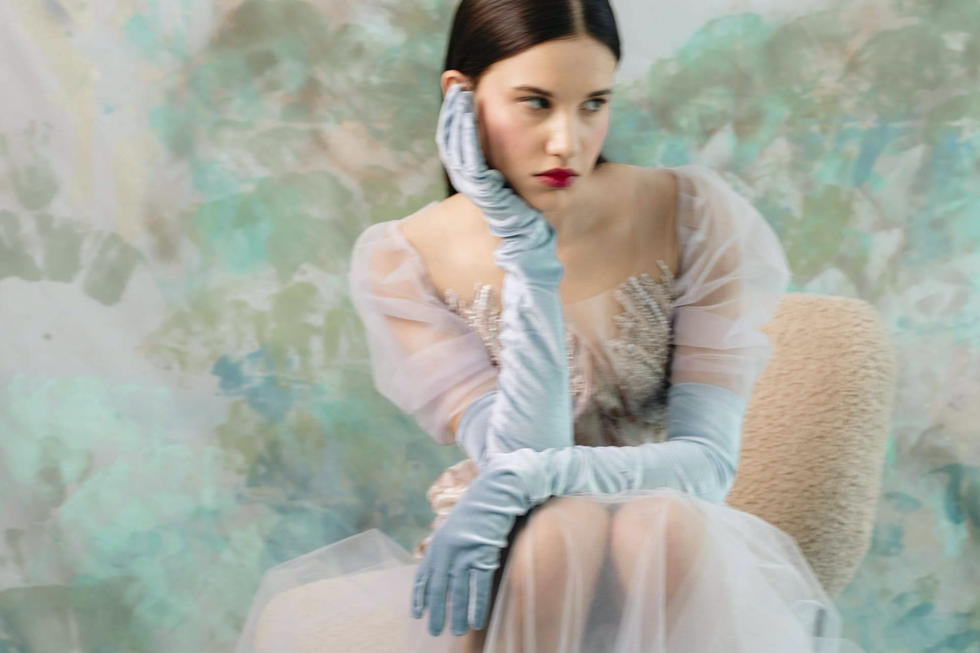 Vestidos de novia a medida en Barcelona; Aleksandra Budnik, el atelier donde moda y arte se abrazan