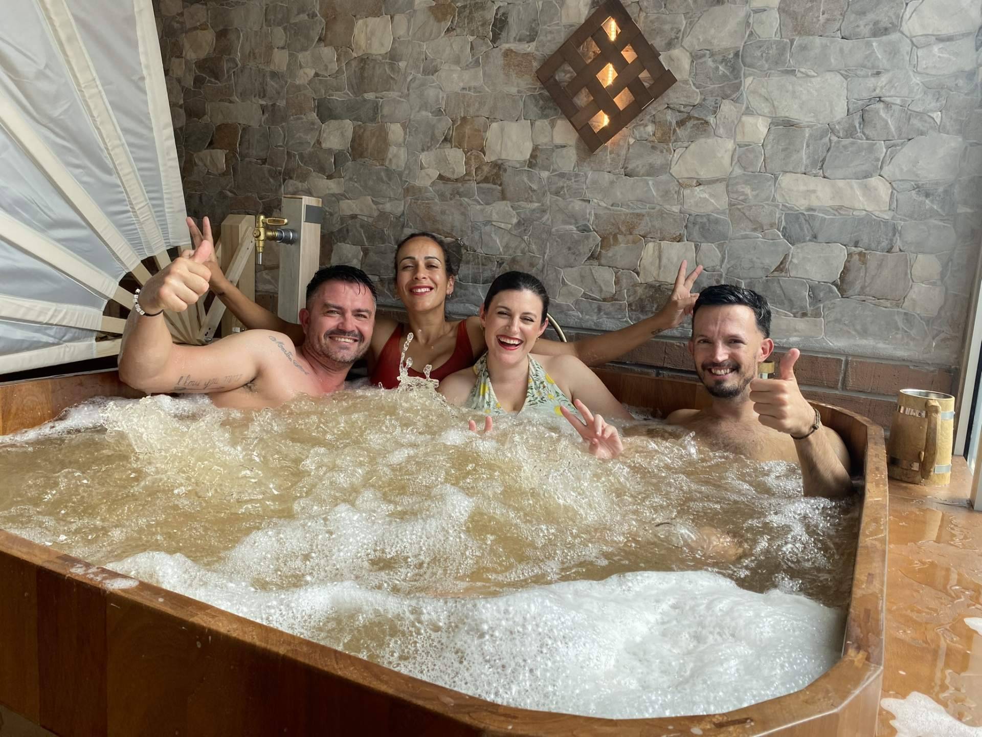 Beer Spa presenta el bono regalo spa como opción versátil para parejas, grupos de amigos y empresas