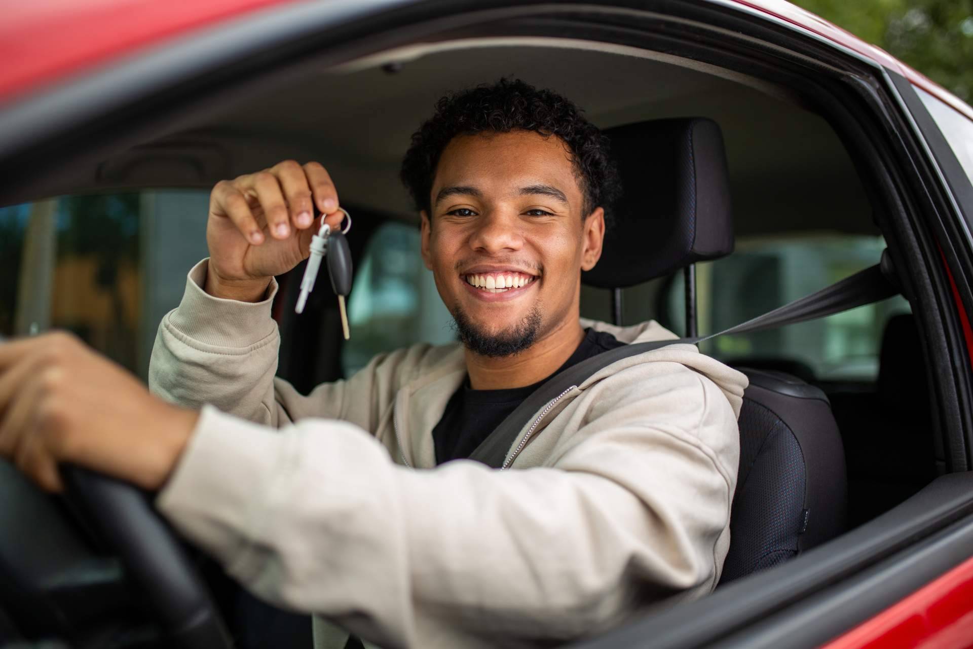 El renting se consolida como opción preferida entre los jóvenes conductores en España