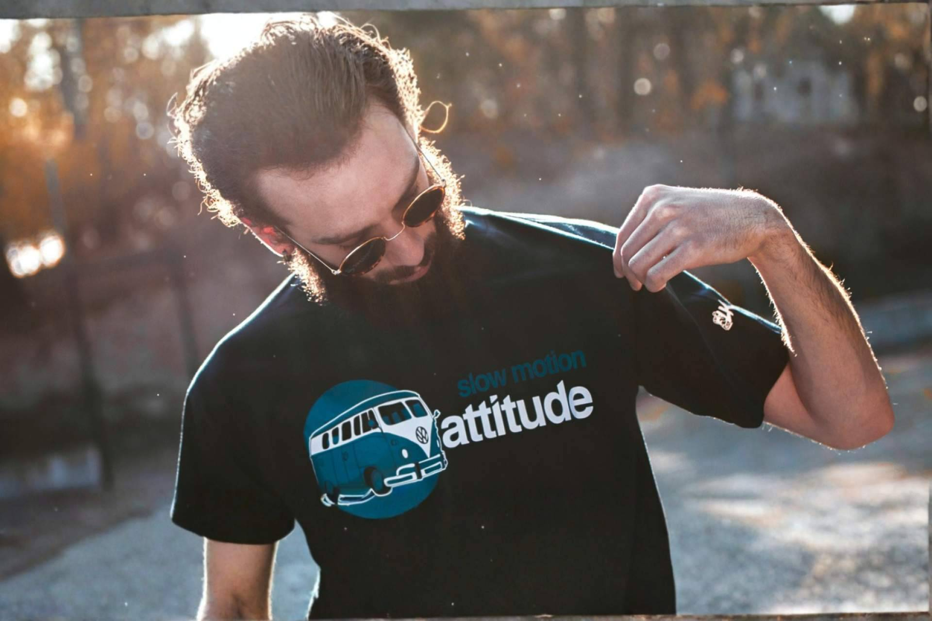 Camisetas y sudaderas personalizadas en una web renovada, la nueva etapa de La Kamiseta K Buskas