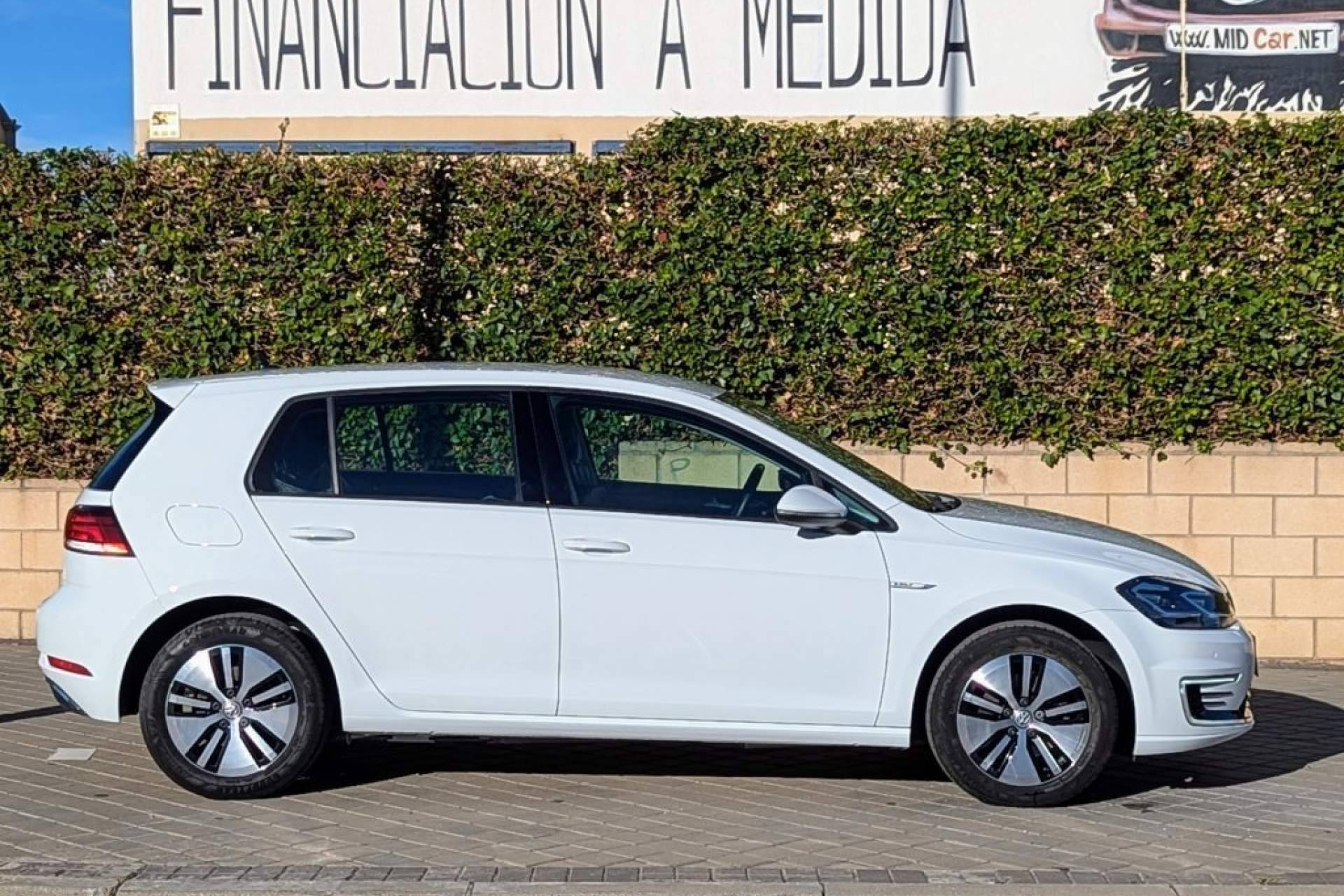 El concesionario MID Car destaca por su amplia experiencia en la venta de coches usados​