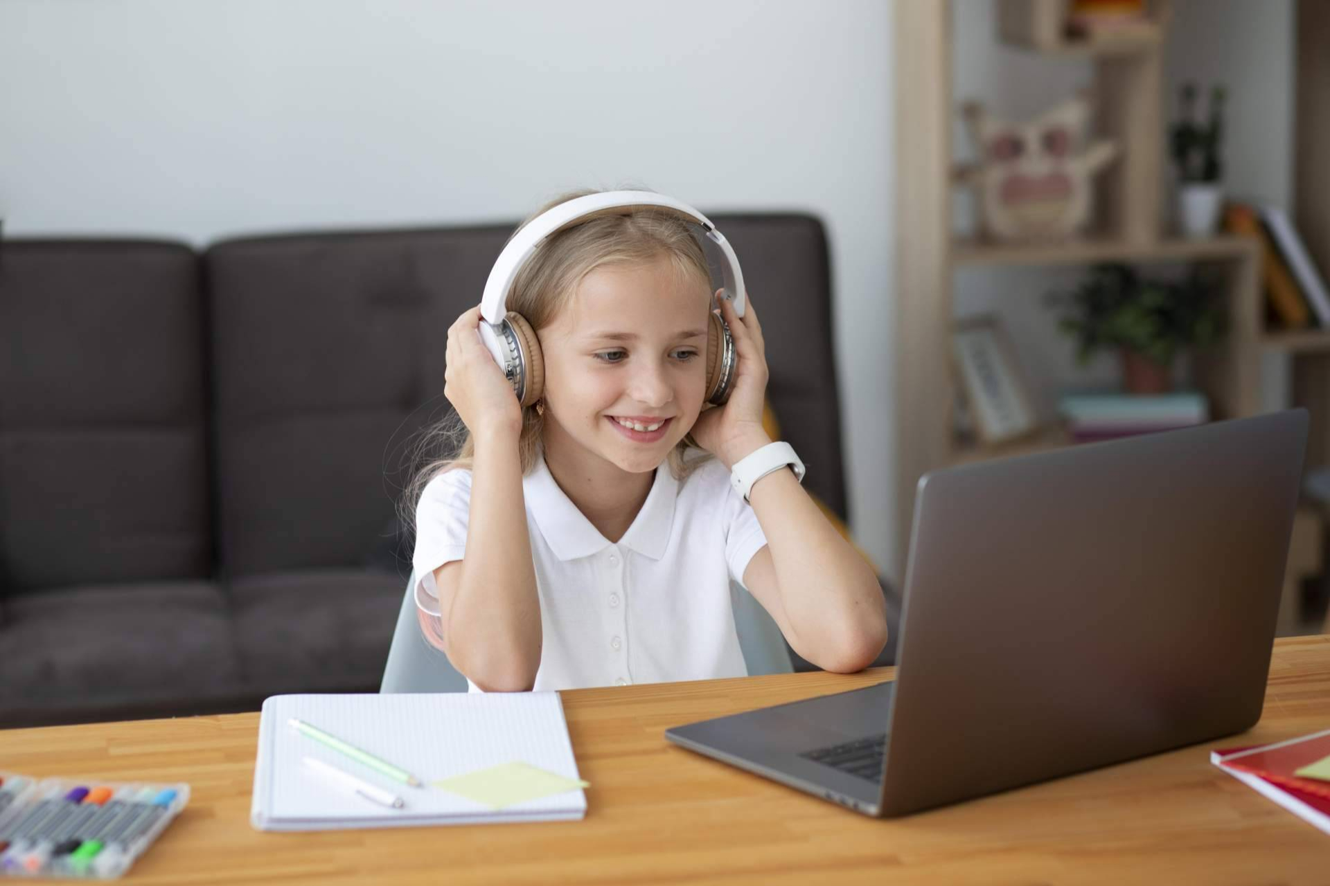 Vibenglish revoluciona las clases online de inglés para niños con sesiones individuales y flexibles