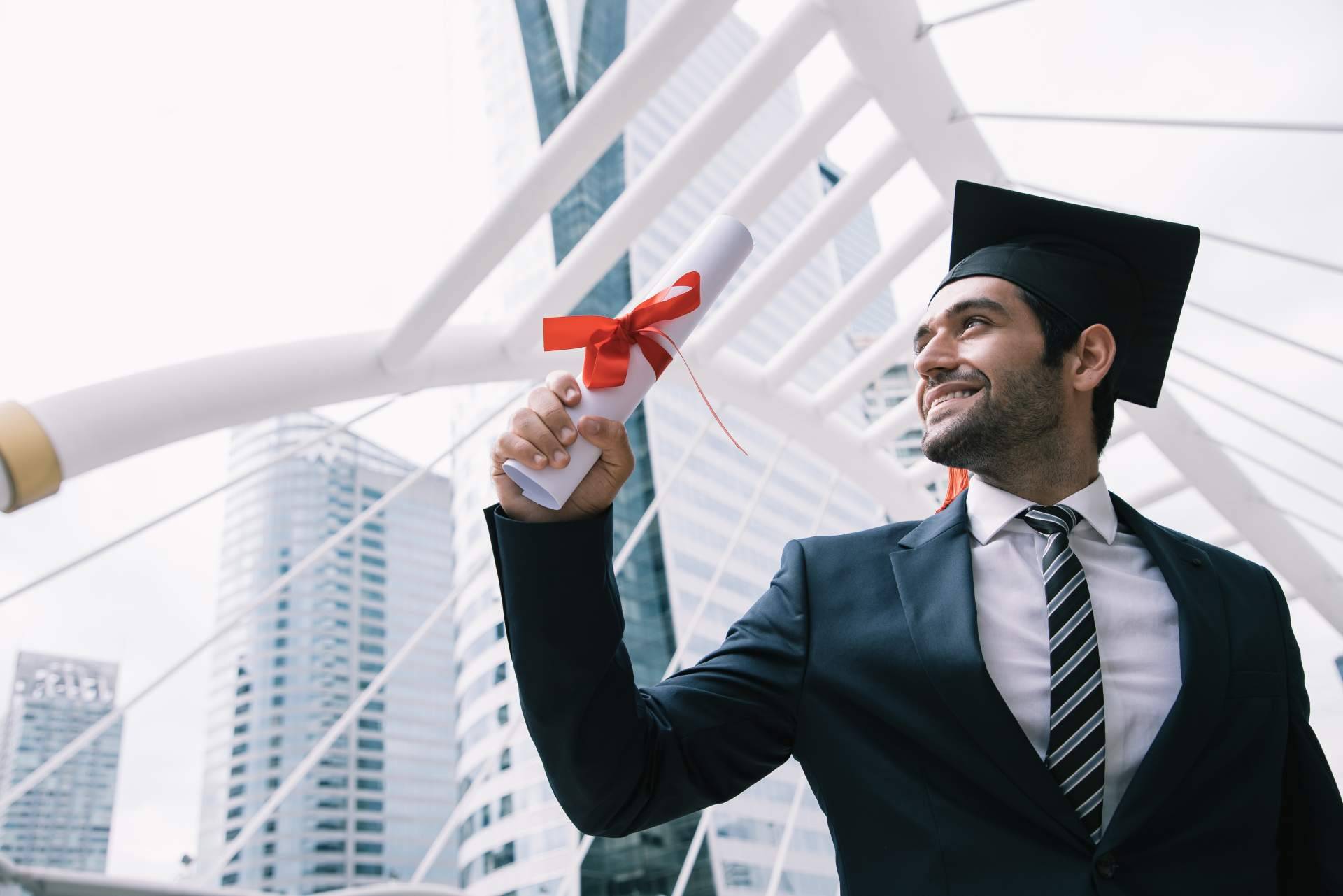La oferta de programas formativos de UNISEB combina excelencia académica y especialización profesional