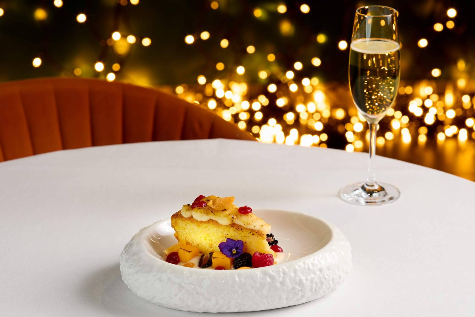 CentOnze, el restaurante de Le Méridien Barcelona, es el lugar perfecto para celebrar la Navidad