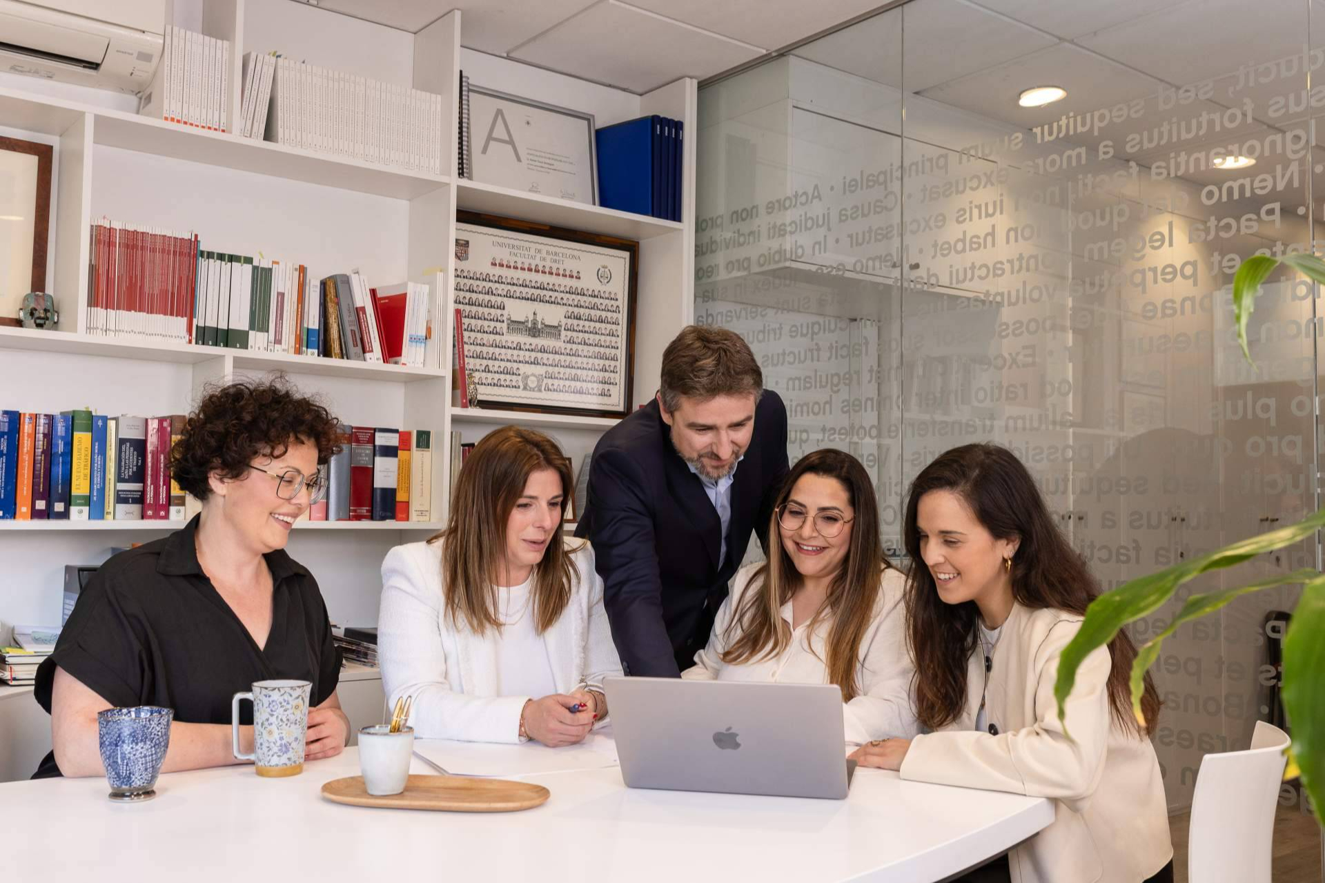 'Un paso en falso que cambió una vida'; COCA Advocats logra justicia para una mujer atropellada