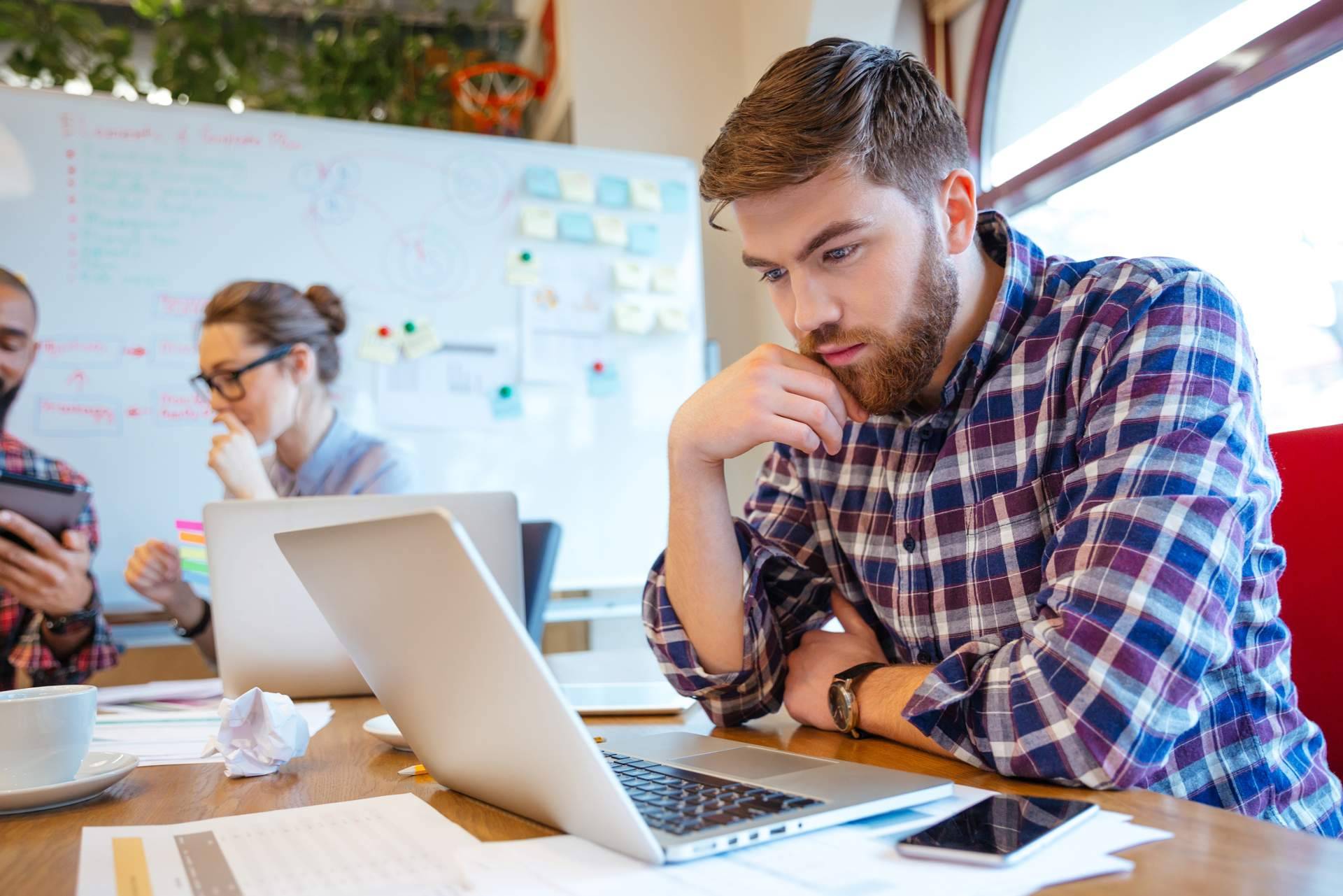 IEAD potencia el desarrollo de líderes con formación directiva online 100 % flexible