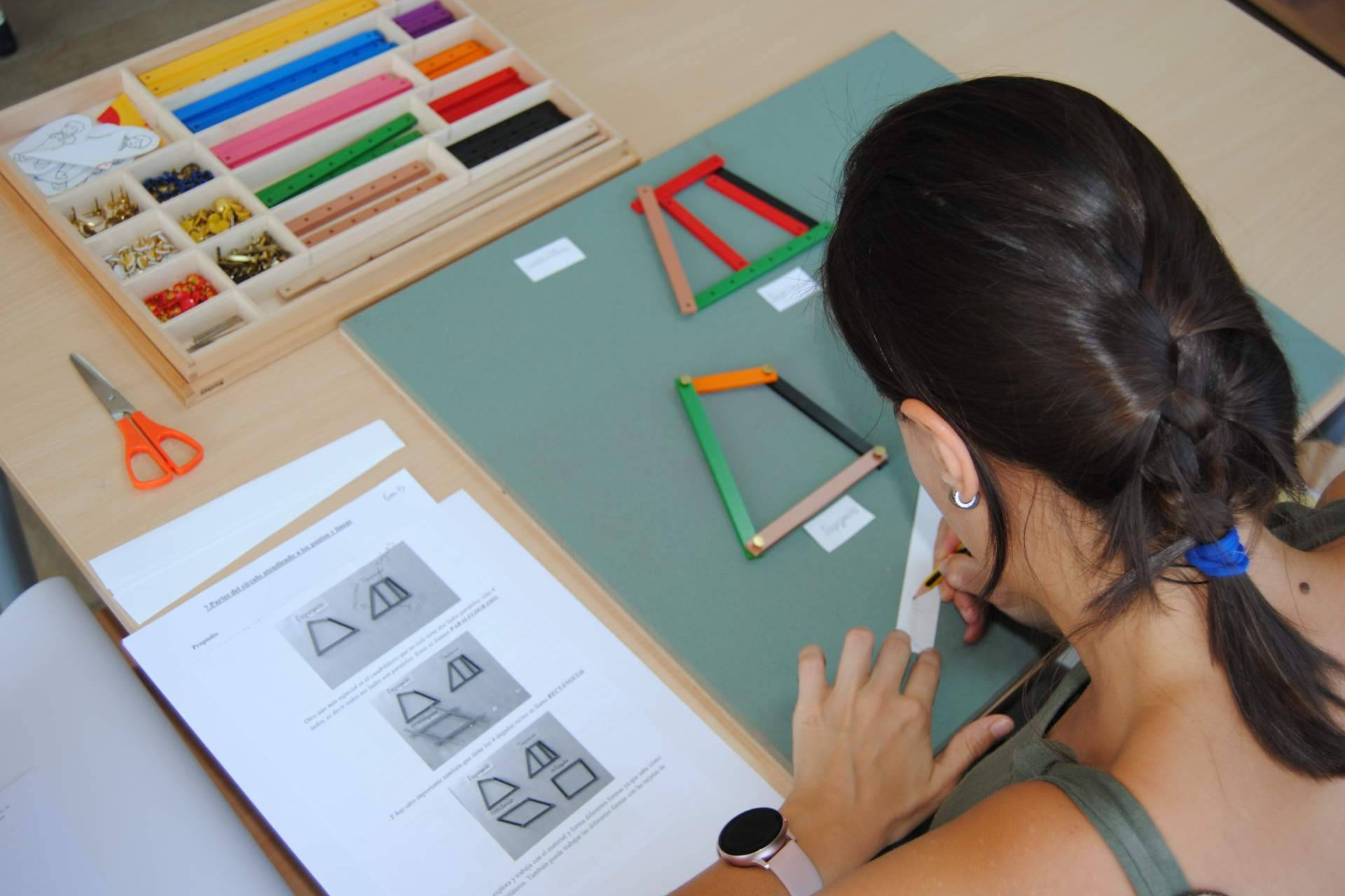 Máster Montessori AMI Montessori AMI 6-12 multilingüe con sede en Barcelona