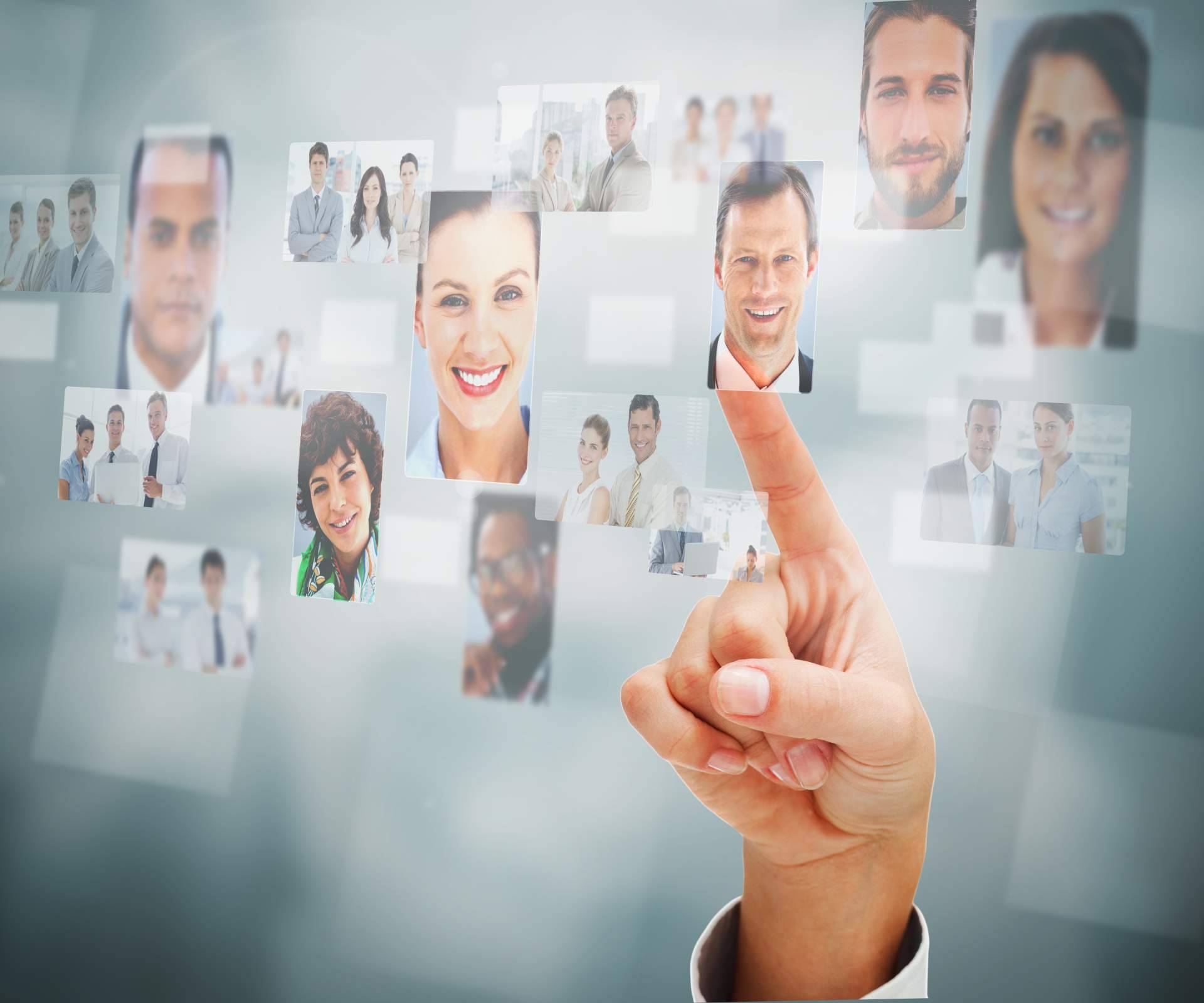 Fichar bien hoy con inteligencia real; humana y artificial para pymes