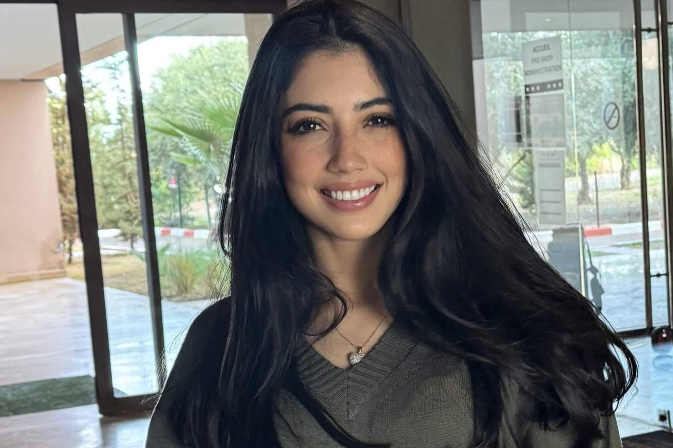 La Dra. Yasmine Skali irrumpe en el healthcare español como una de las Top 10 Mujeres Líderes 2025