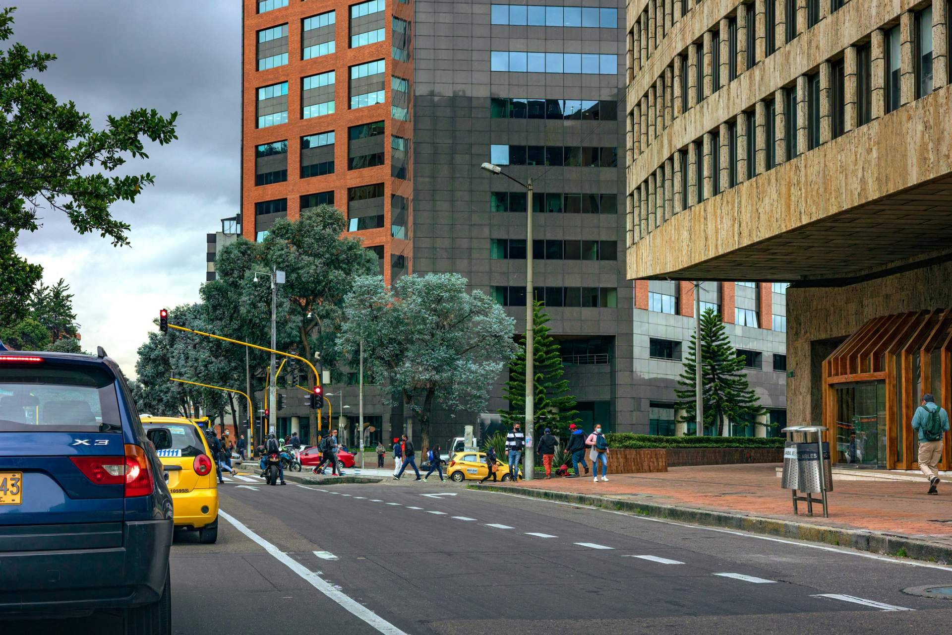 Chapinero, el epicentro empresarial para encontrar oficinas en arriendo con OIKOS Inmobiliaria
