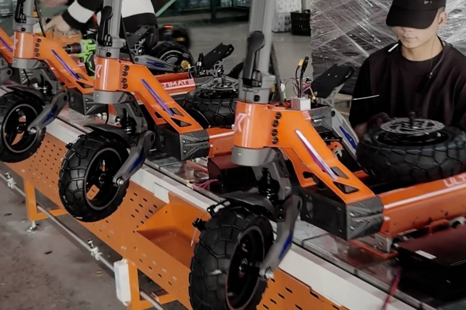 Ecoxtrem amplía su red como distribuidor internacional de patinetes eléctricos
