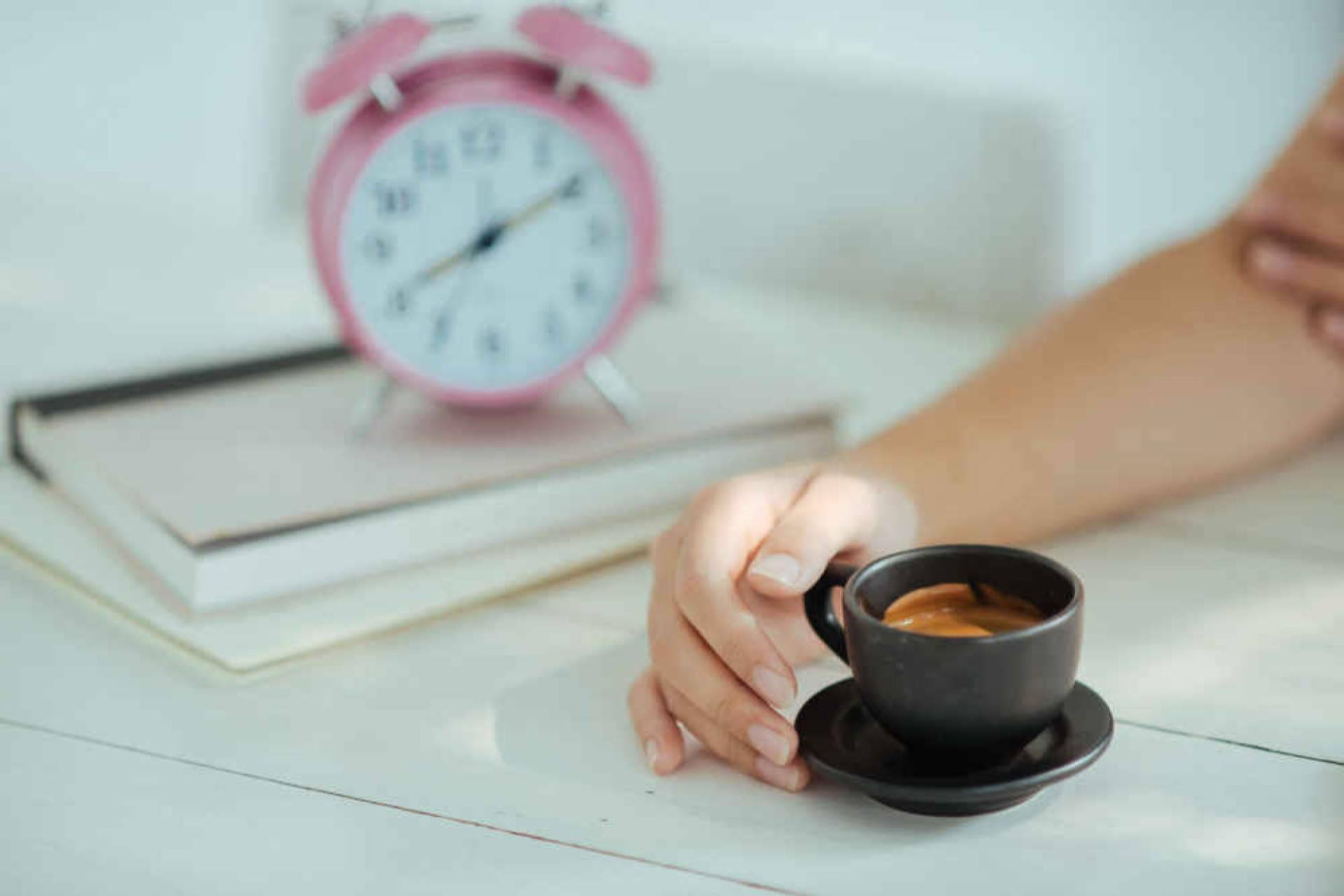 La costumbre matutina que podría beneficiar al  corazón, según la ciencia
