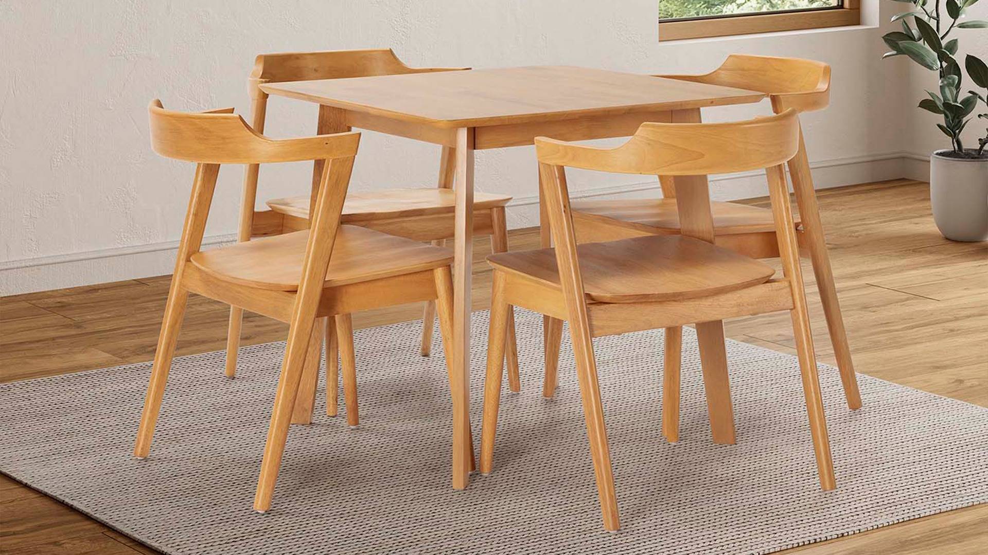 Top Mueble reúne una amplia selección de sillas de comedor que combinan estilo y comodidad