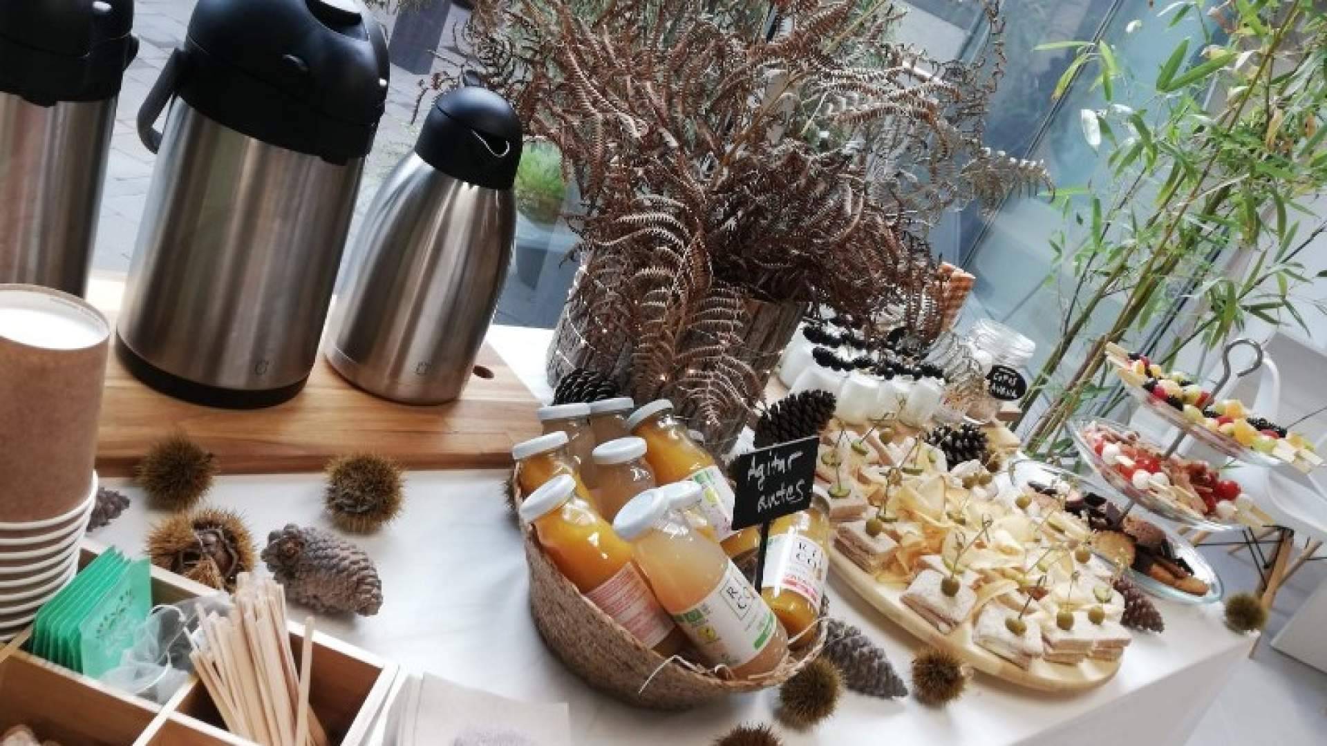 Fruta fresca y sostenibilidad para cuidar el bienestar laboral con Take Fruit