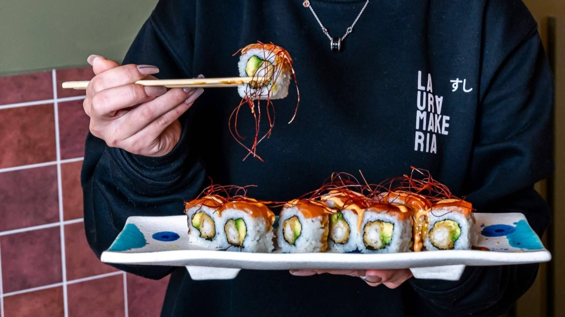 La Uramakeria se abre paso como opción de sushi para pedir a domicilio, compartir y repetir