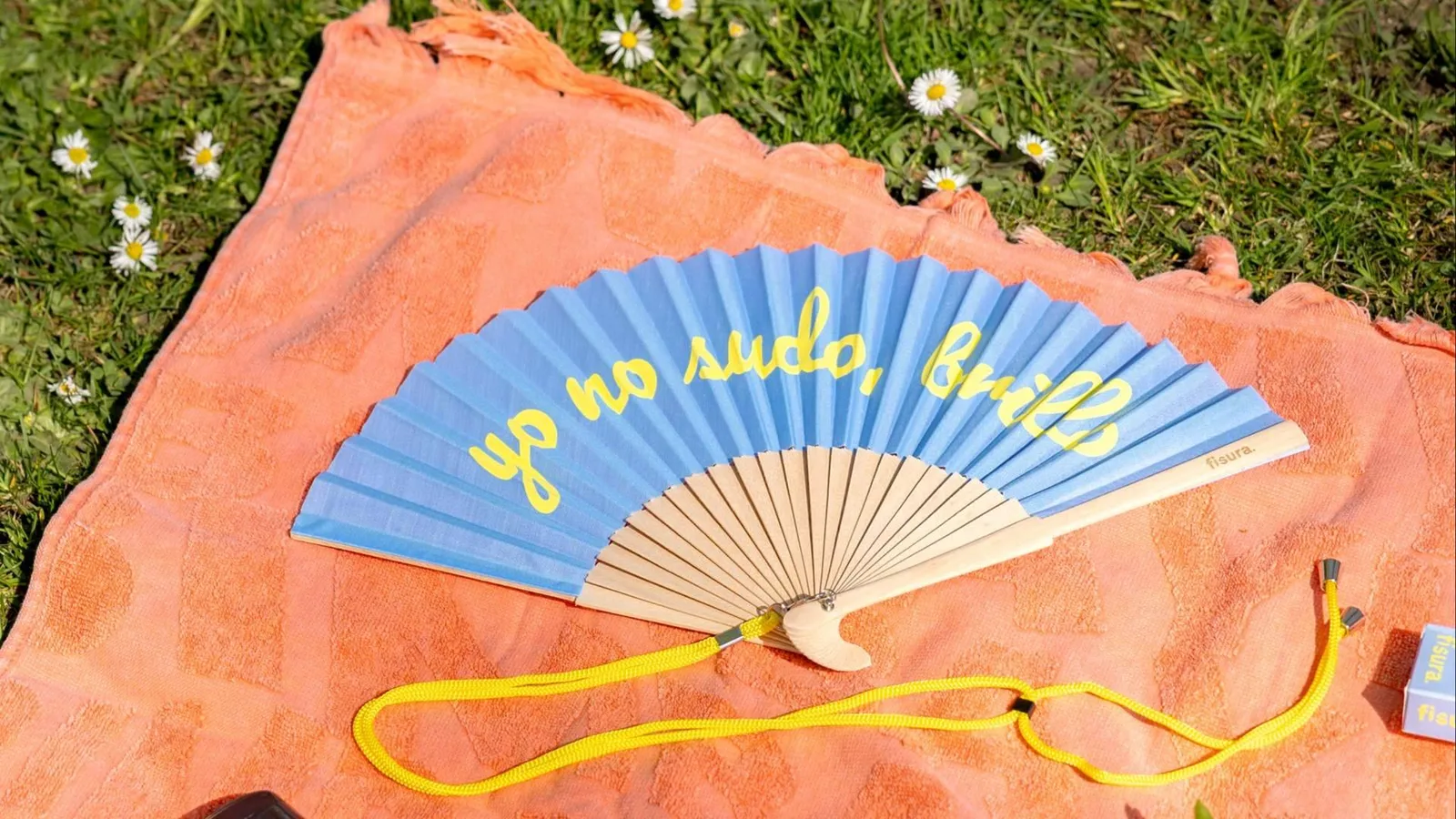 Este verano, los abanicos de Fisura dan vida a 'Momento Fan', una campaña pensada para crear recuerdos